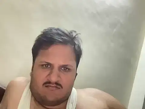 Snapshot of chiikuloveu chatting on November 8, 2025, 9:20 am chiikuloveu online show from November 8, 2025, 9:20 am