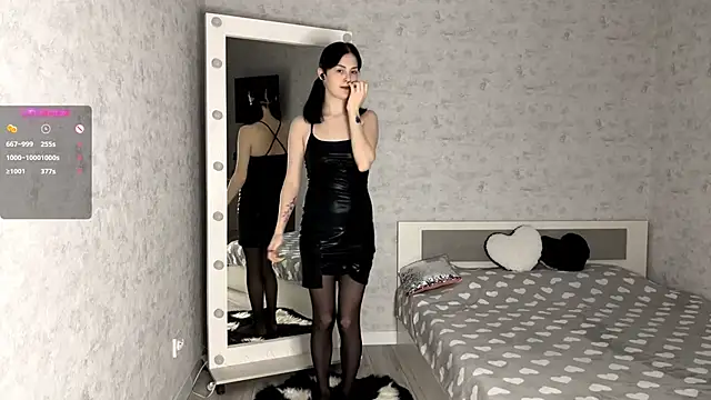 FakeLamb online show from November 19, 2025, 9:04 pm