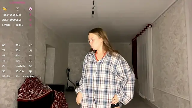 CharlynDini online show from September 18, 2025, 3:14 pm