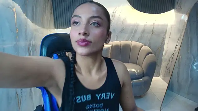 katty berry r online show from January 15, 2026, 7:50 pm