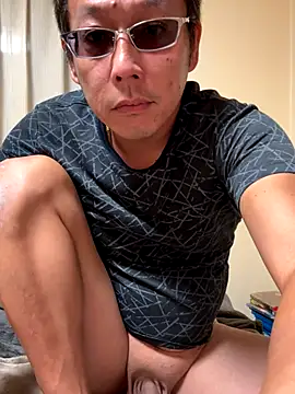 Snapshot of Y3A415F chatting on October 27, 2025, 4:00 pm Y3A415F online show from October 27, 2025, 4:00 pm