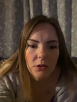 SexyLoLoUK online show from September 21, 2025, 5:20 am