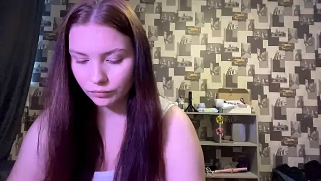 SwiiSweet online show from September 16, 2025, 4:08 pm