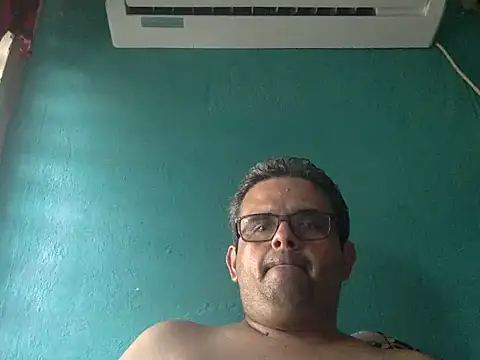 Katracho6969 online show from October 2, 2025, 9:22 pm