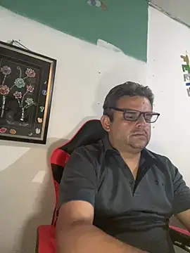 Katracho6969 online show from February 13, 2026, 12:06 am