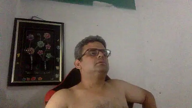 Snapshot of Katracho6969 chatting on April 15, 2026, 5:53 pm Katracho6969 online show from April 15, 2026, 5:53 pm