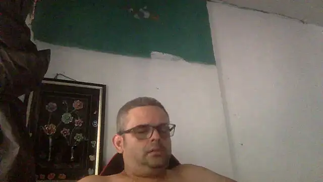 Snapshot of Katracho6969 chatting on May 13, 2026, 6:27 pm Katracho6969 online show from May 13, 2026, 6:27 pm