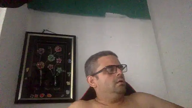 Snapshot of Katracho6969 chatting on May 26, 2026, 7:32 pm Katracho6969 online show from May 26, 2026, 7:32 pm