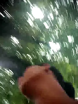 Snapshot of Lucy-Ferr chatting on October 25, 2025, 3:07 pm Lucy-Ferr online show from October 25, 2025, 3:07 pm