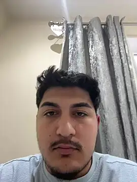 mixedcouplee69 online show from May 7, 2026, 6:46 pm