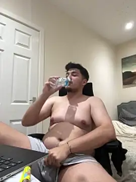 mixedcouplee69 online show from May 28, 2026, 8:06 pm
