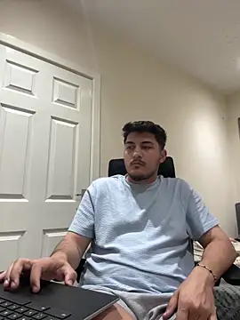 mixedcouplee69 online show from May 29, 2026, 8:51 pm