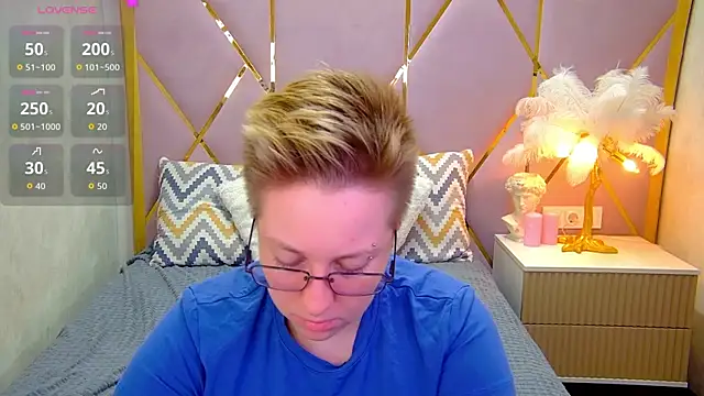 AlexandraGreen online show from October 13, 2025, 9:04 pm