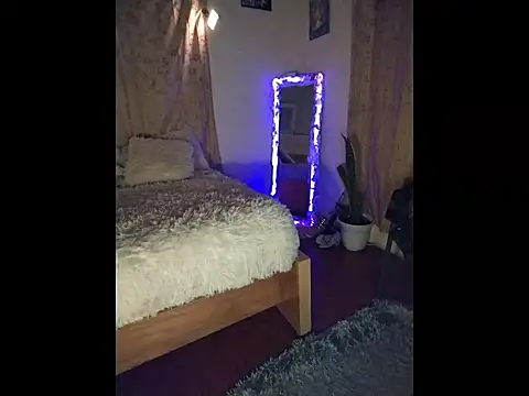 Snapshot of Ella_rr chatting on October 23, 2025, 4:34 am Ella rr online show from October 23, 2025, 4:34 am