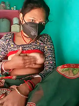 Snapshot of Priyanka_thakurr chatting on November 10, 2025, 4:11 am Priyanka thakurr online show from November 10, 2025, 4:11 am