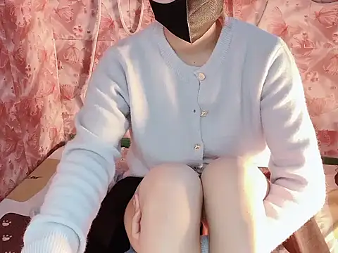 Miumiu028 online show from February 5, 2026, 6:29 am