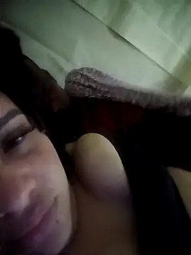 Snapshot of LaSofi-y-Elnegro chatting on March 18, 2026, 7:50 pm LaSofi-y-Elnegro online show from March 18, 2026, 7:50 pm