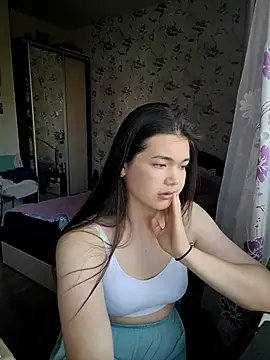 Albi Glow online show from September 18, 2025, 11:12 am