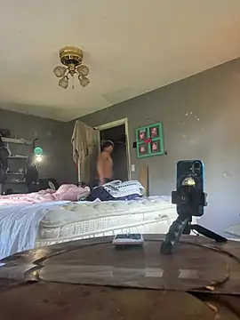 CaptHook931 online show from April 17, 2026, 8:56 pm