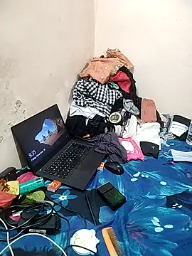 meenu bhabhi547 online show from November 28, 2025, 4:04 am