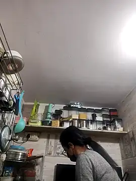 Snapshot of meenu_bhabhi547 chatting on February 9, 2026, 3:10 am meenu bhabhi547 online show from February 9, 2026, 3:10 am