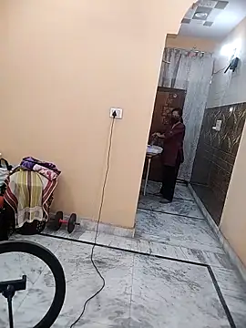 meenu bhabhi547 online show from March 30, 2026, 4:13 am