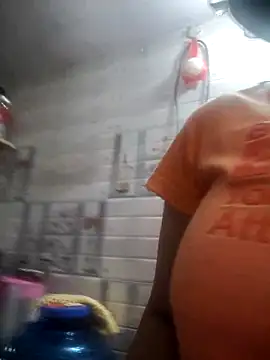 Snapshot of meenu_bhabhi547 chatting on April 13, 2026, 1:55 am meenu bhabhi547 online show from April 13, 2026, 1:55 am