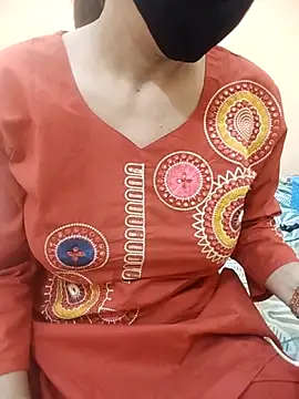 Snapshot of meenu_bhabhi547 chatting on April 23, 2026, 12:29 pm meenu bhabhi547 online show from April 23, 2026, 12:29 pm