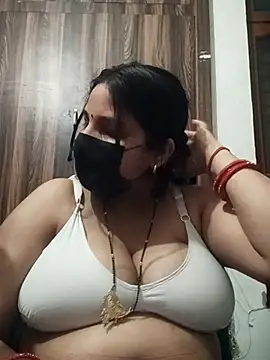 Sexybhabhi6 online show from February 20, 2026, 7:43 am