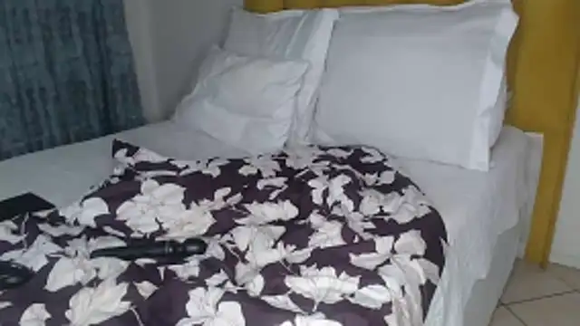 Bella 2025 online show from February 19, 2026, 6:15 pm