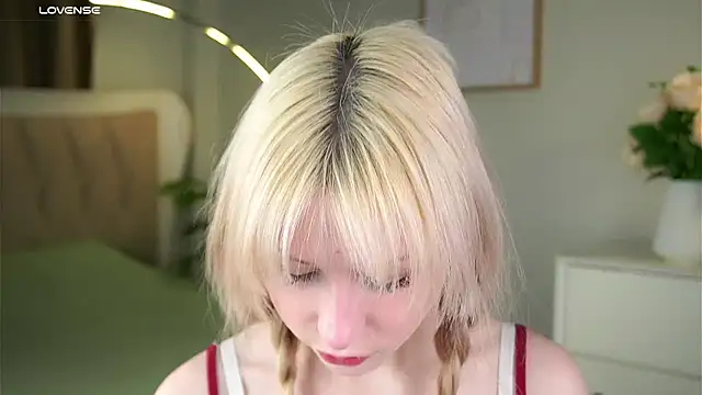 MarciDarugar online show from January 11, 2026, 3:28 pm