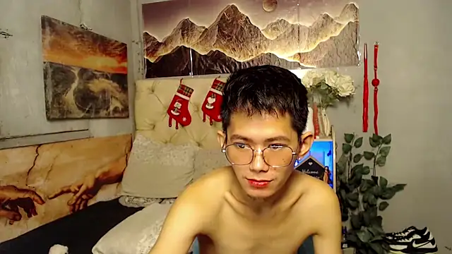 Snapshot of Skinny_CumLoader69 chatting on September 13, 2025, 4:51 pm Skinny CumLoader69 online show from September 13, 2025, 4:51 pm