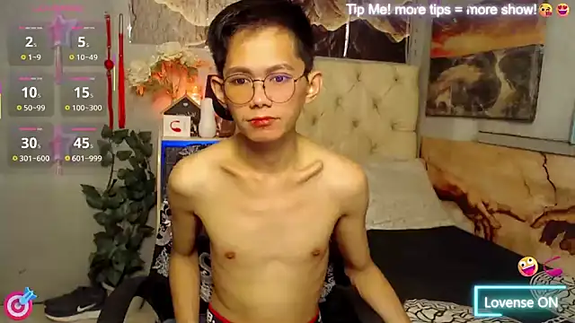 Snapshot of Skinny_CumLoader69 chatting on October 11, 2025, 8:40 pm Skinny CumLoader69 online show from October 11, 2025, 8:40 pm