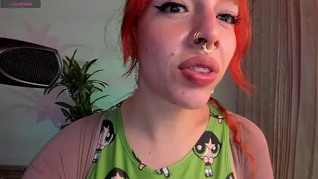 bri von dhara   online show from September 14, 2025, 3:22 pm