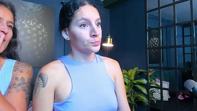 aliceandsia online show from October 6, 2025, 12:13 pm