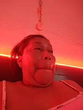 Naomi-Mature online show from May 14, 2026, 8:43 am