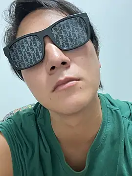 erokami36 online show from September 20, 2025, 1:23 pm