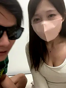 erokami36 online show from November 15, 2025, 3:19 pm