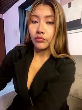 Jasmin Pink online show from January 12, 2026, 2:44 pm