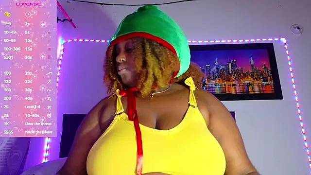 ebony NeighborMoans online show from March 18, 2026, 4:04 am