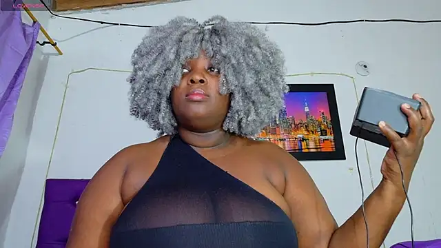ebony NeighborMoans online show from May 16, 2026, 3:03 am