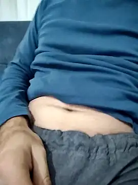 fearleass online show from November 28, 2025, 8:33 pm