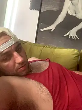 Snapshot of Hothotboyg chatting on September 23, 2025, 9:18 pm Hothotboyg online show from September 23, 2025, 9:18 pm