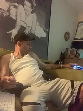 Snapshot of Hothotboyg chatting on October 23, 2025, 12:37 pm Hothotboyg online show from October 23, 2025, 12:37 pm