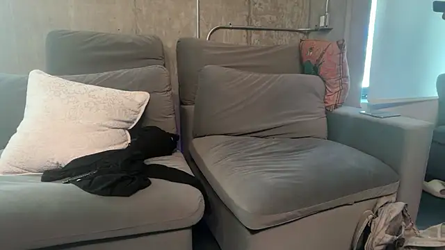 Hothotboyg online show from March 24, 2026, 9:09 pm