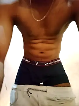 Snapshot of hornyboywithabs chatting on April 6, 2026, 1:47 am hornyboywithabs online show from April 6, 2026, 1:47 am