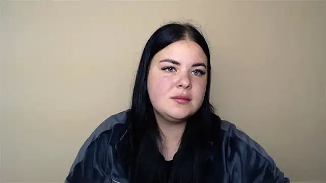 Snapshot of _Trisha_li chatting on October 1, 2025, 12:33 pm Trisha li online show from October 1, 2025, 12:33 pm