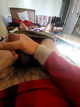 WelloffUpthrow online show from December 16, 2025, 7:24 am