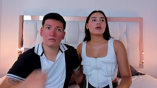 ZoeandEthan online show from October 4, 2025, 6:39 pm