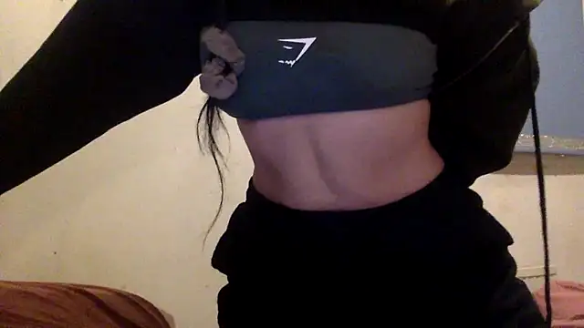 Snapshot of Bellababexox_ chatting on October 2, 2025, 5:36 am Bellababexox online show from October 2, 2025, 5:36 am